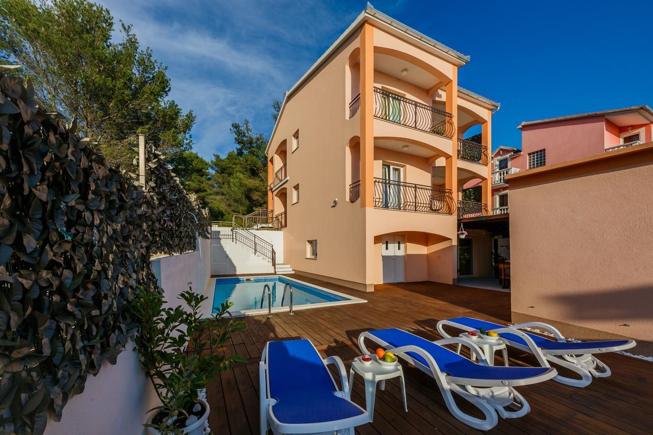 Villa Nora Τρογκίρ Εξωτερικό φωτογραφία